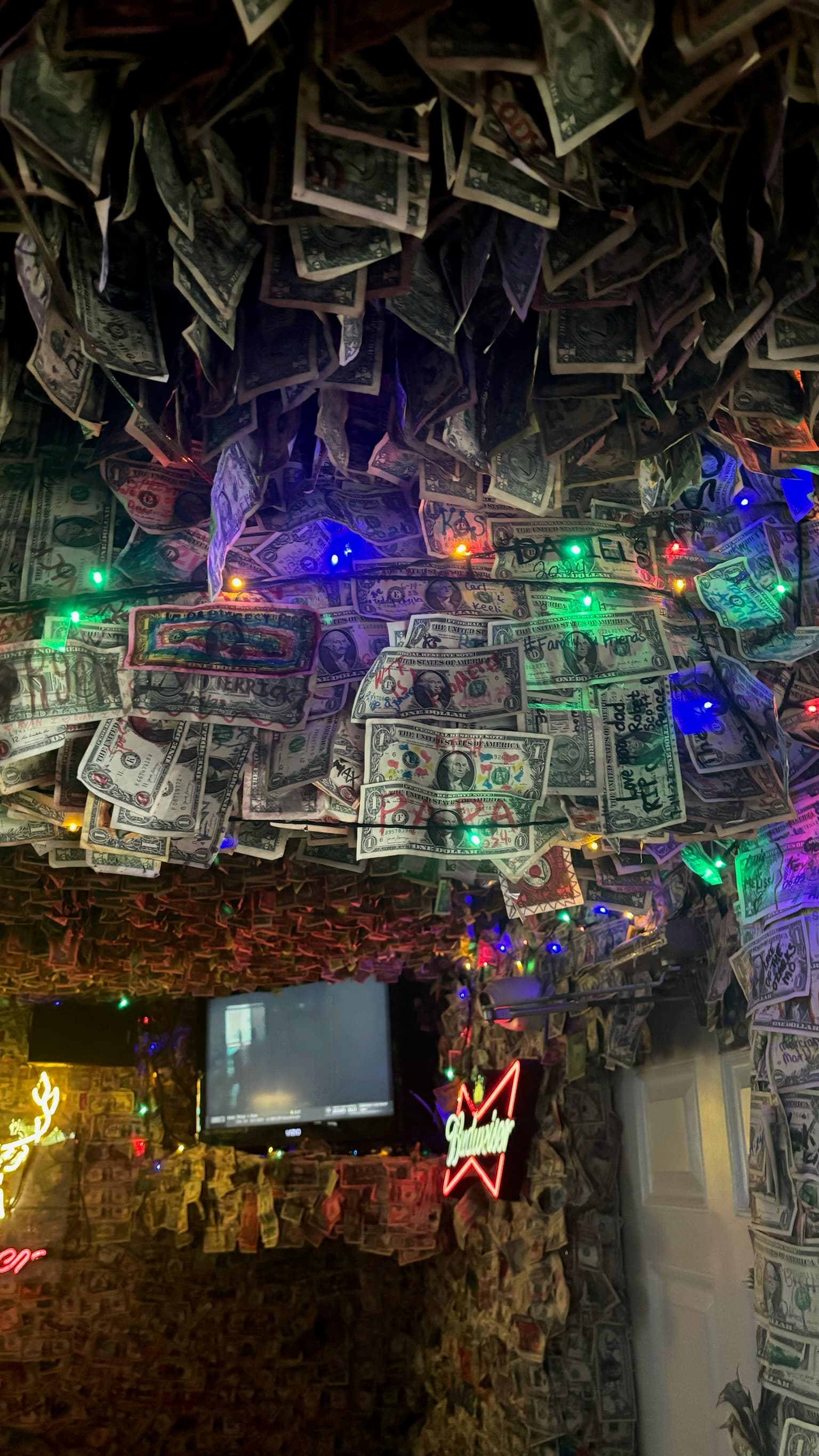 No Name Pub